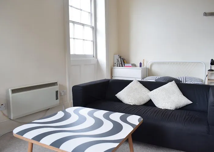 Spacious Studio Apartment Near King\'S Cross