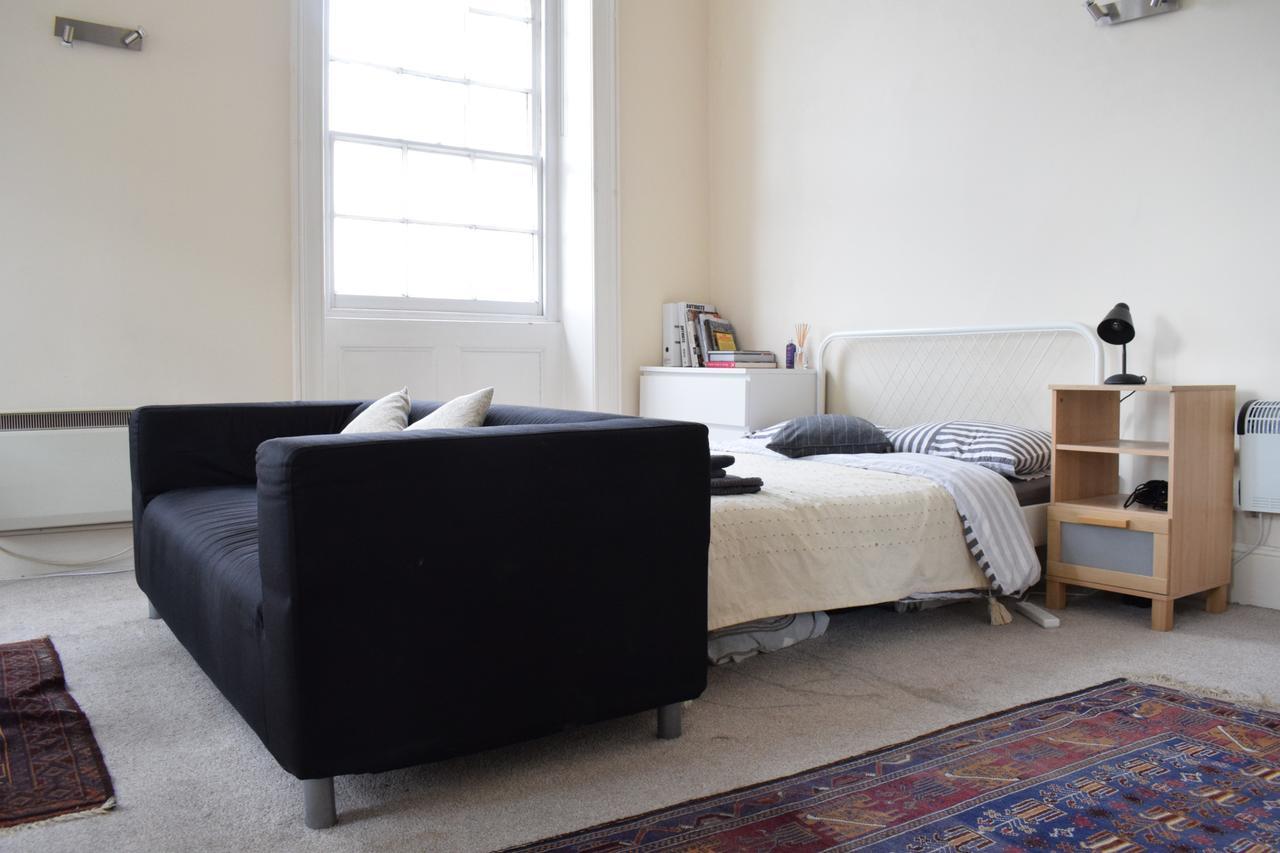 Spacious Near King's Cross Apartment *
